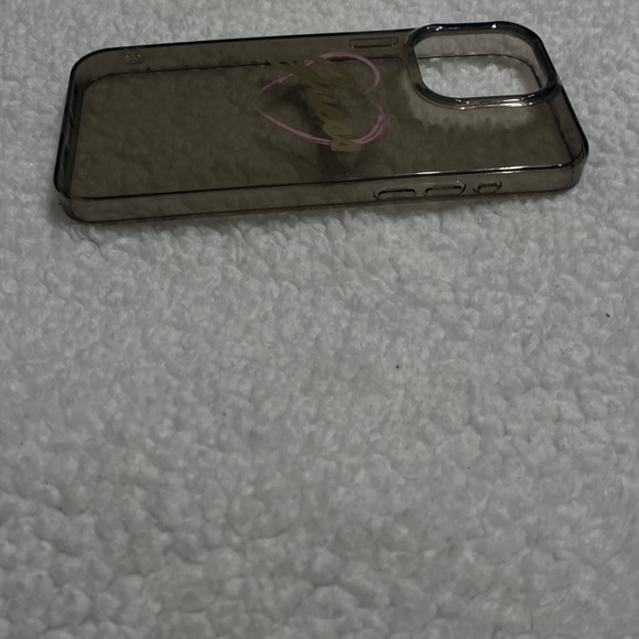 Guess iPhone 11 Pro Phone Case 6.5 inches long - Picture 5 of 6
